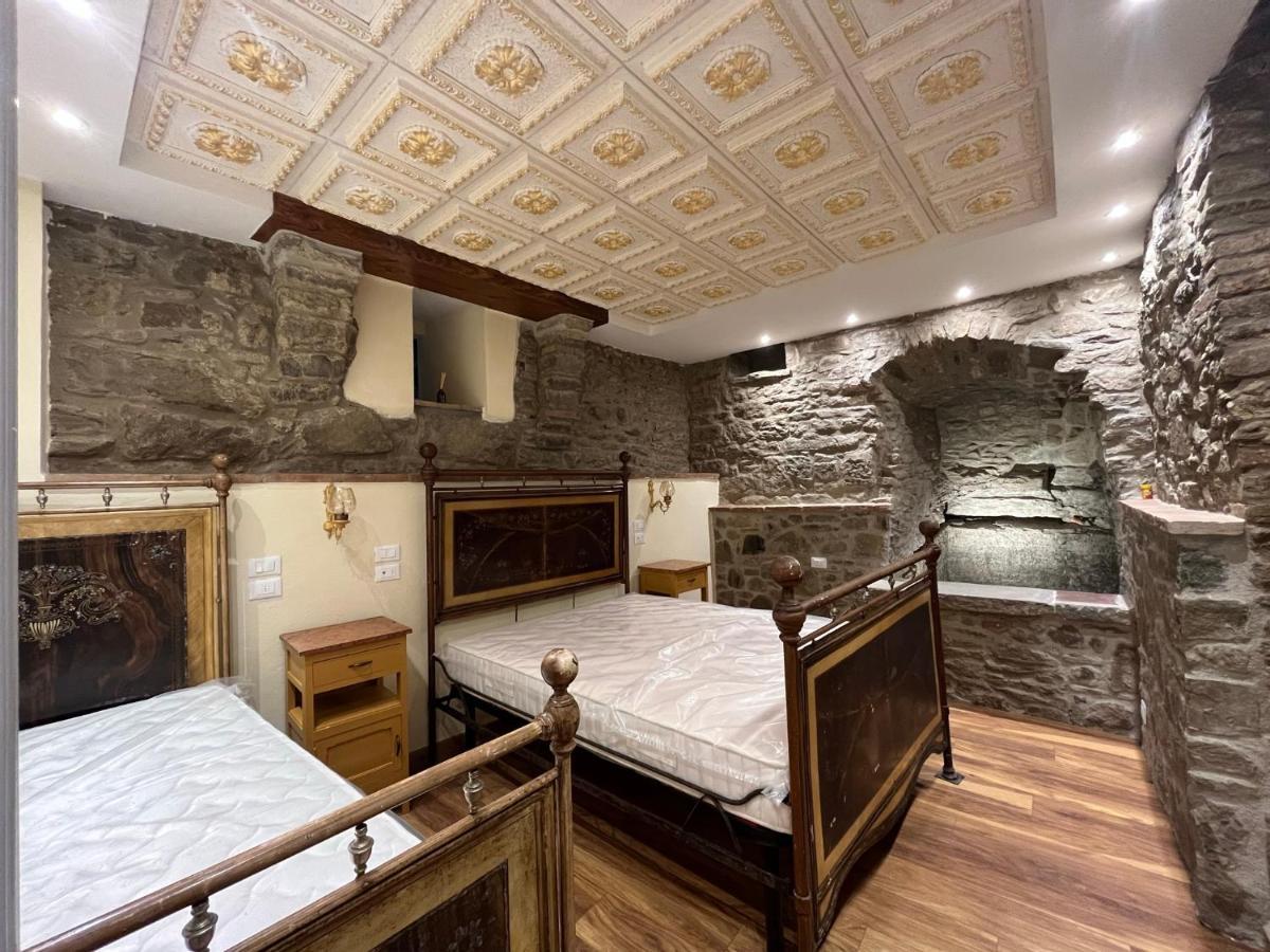 Cortona Suite - The House With Well And The Frescos Palace Eksteriør billede