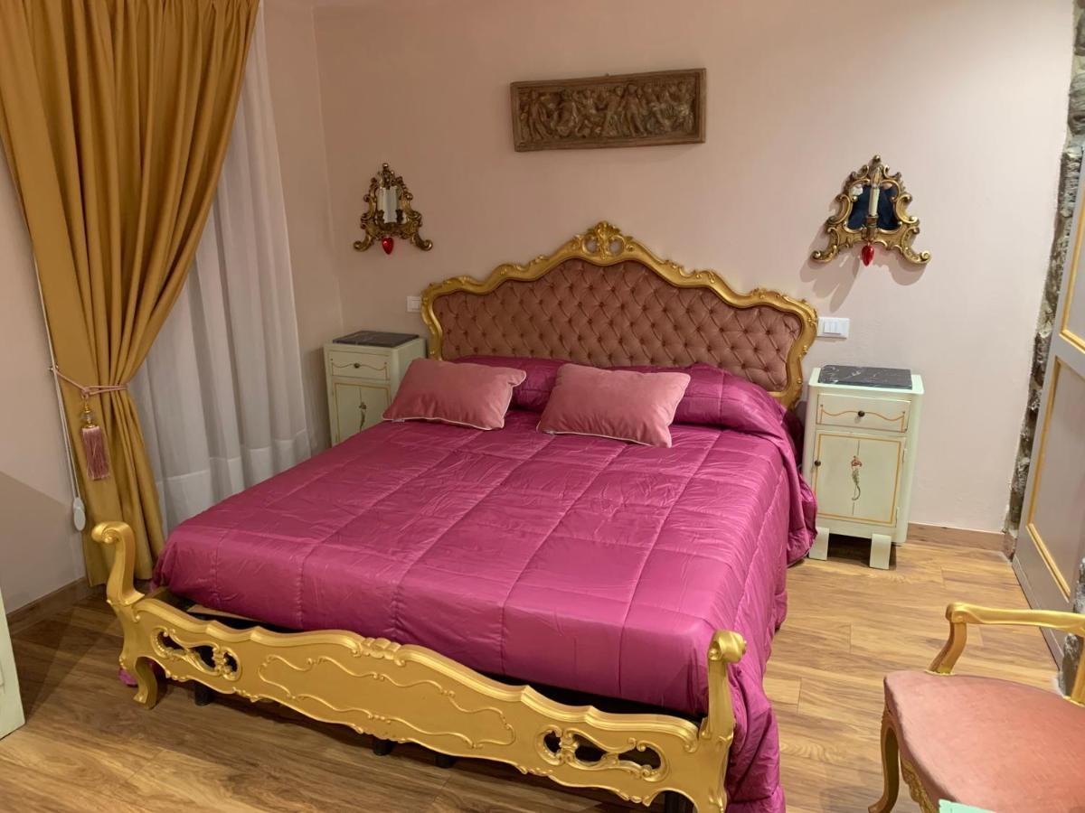 Cortona Suite - The House With Well And The Frescos Palace Eksteriør billede