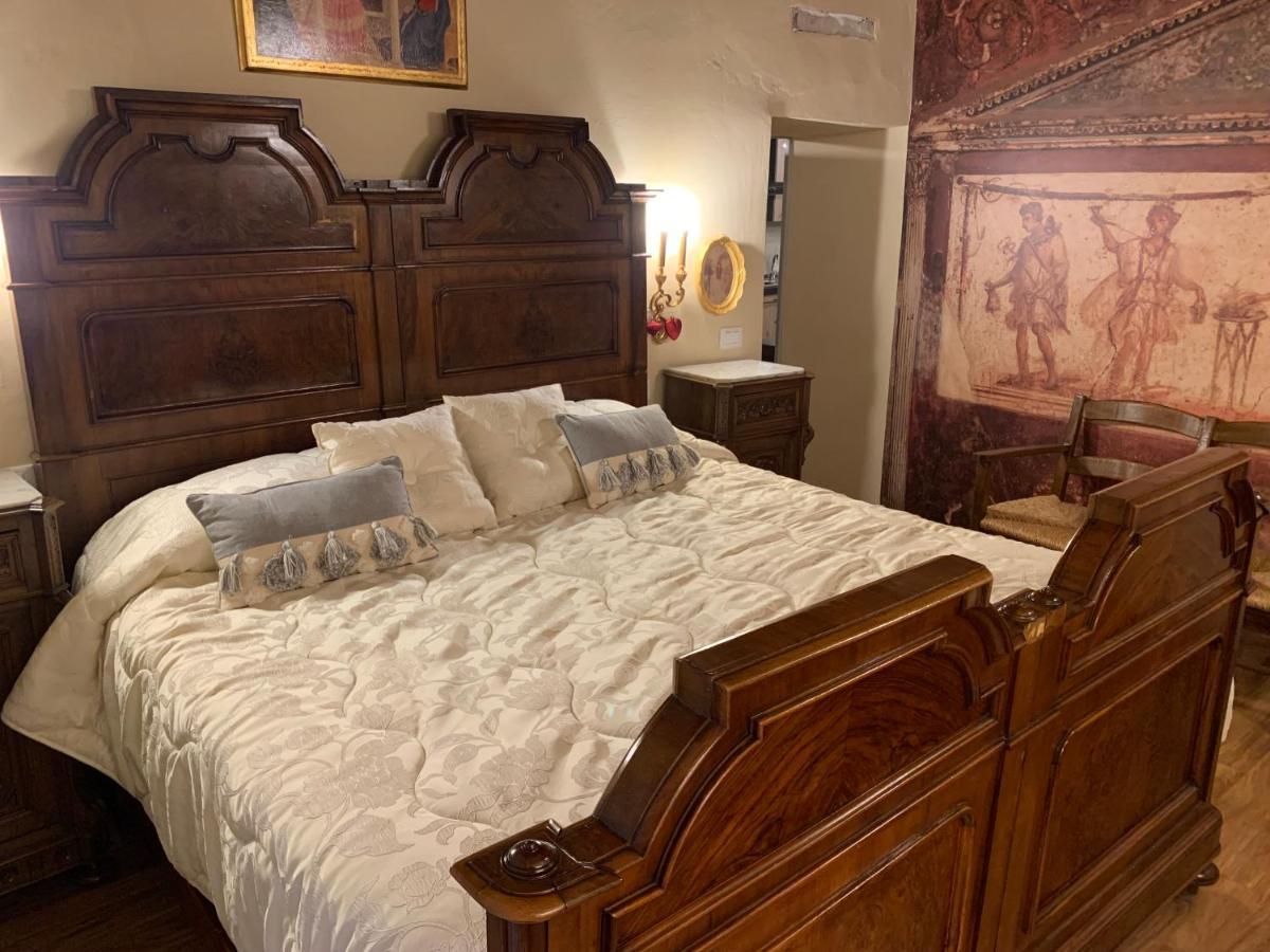 Cortona Suite - The House With Well And The Frescos Palace Eksteriør billede